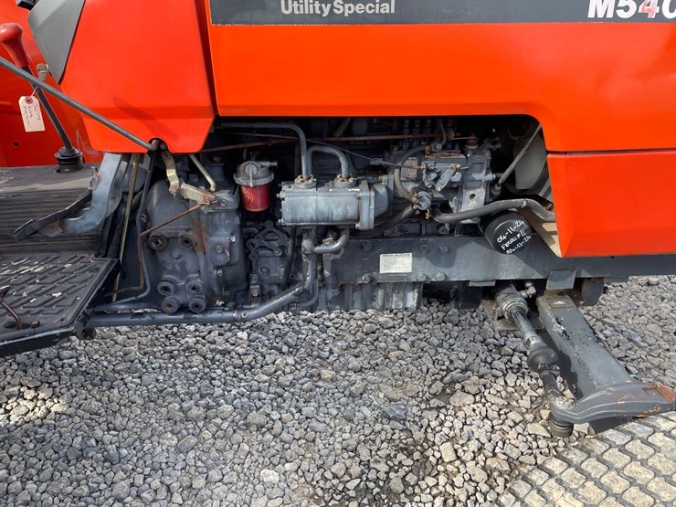 kubota-m5400-image-12