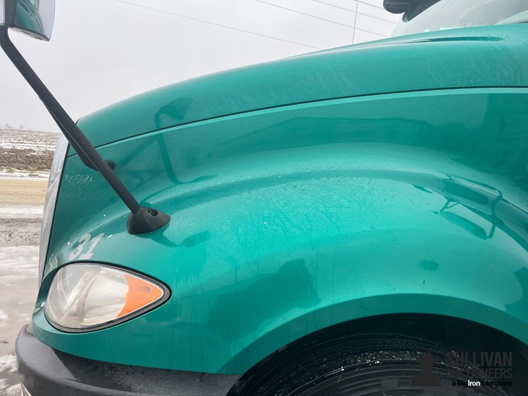 2016-international-prostar-image-9