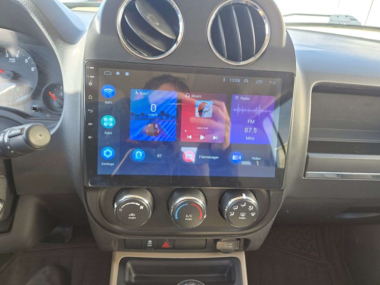 2010-jeep-patriot-sport-image-14