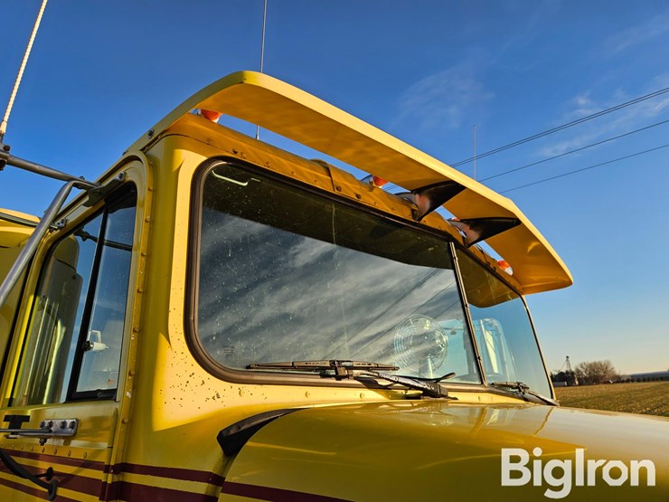 1994-international-9400-image-16