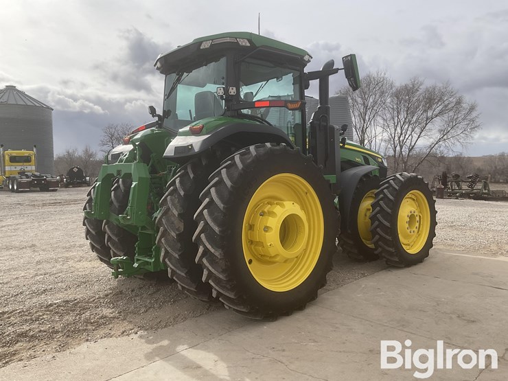 2021-john-deere-8r-340-image-5