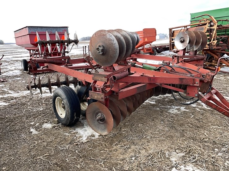 case-ih-470-image-12