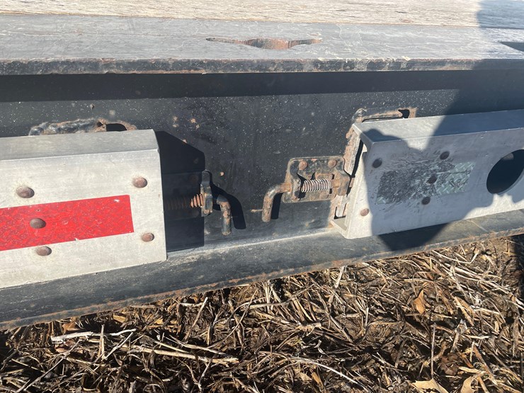 2016-muv-all-detach-image-9