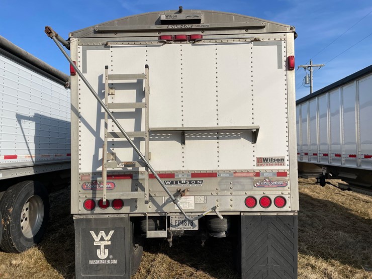tag-#336,-2011-39'-wilson-aluminum-trailer-w/ag-hoppers-image-13
