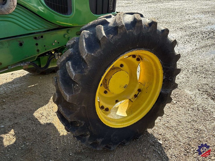 john-deere-6330-image-10