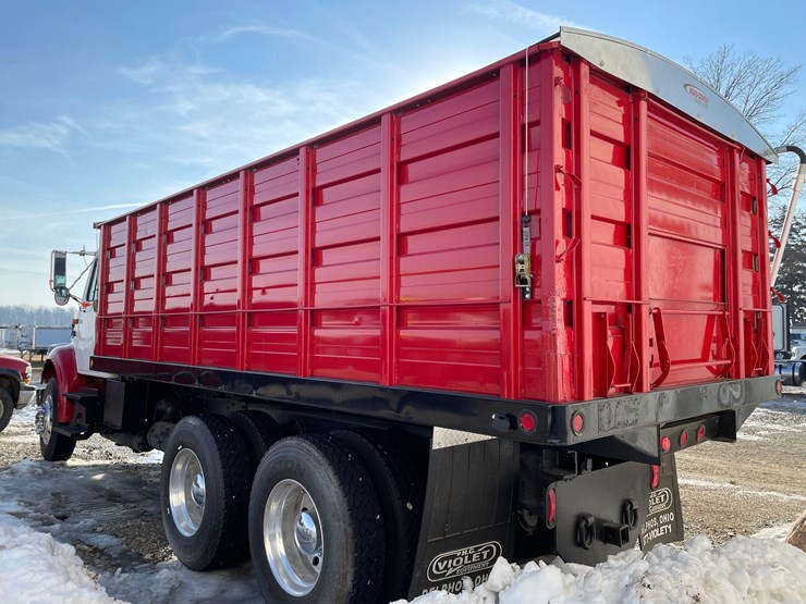 1996-case-ih-8100-image-8