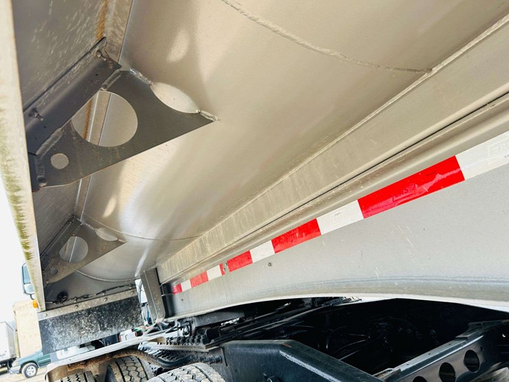 2020-east-manufacturing-24'-t/a-steel-dump-trailer-image-38