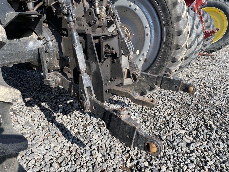 tag-#460,-2006-case-mxm-120-mfwd-tractor-image-9