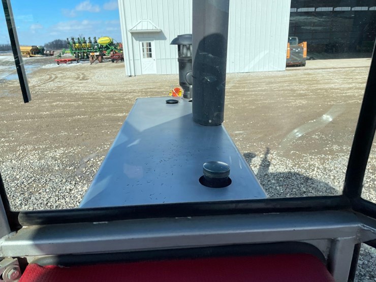 1980-white-2-85-image-27