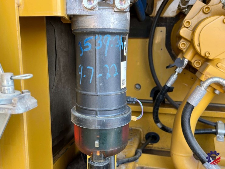 2018-caterpillar-326fl-image-68