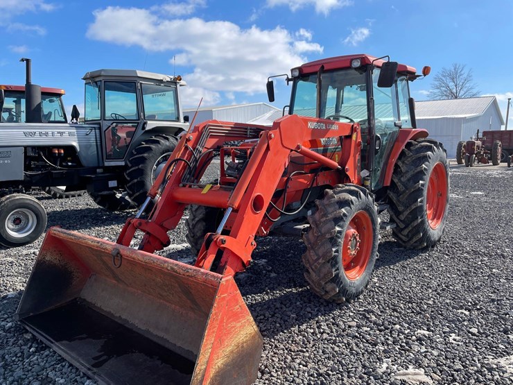 2003-kubota-m9000dtc-image-1