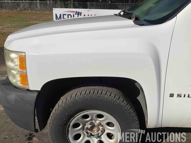 2007-chevrolet-silverado-1500-image-30