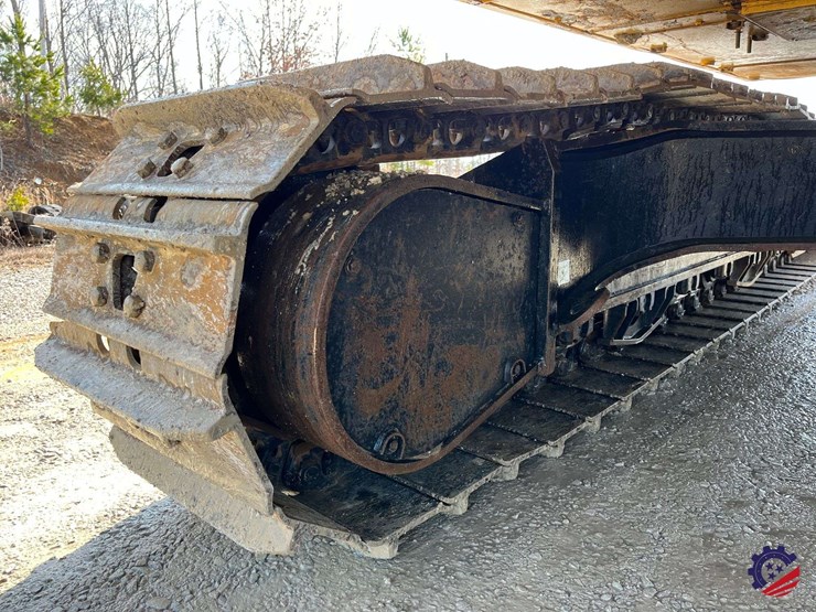 2018-caterpillar-326fl-image-13