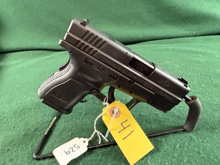 springfield-xd-40-sub-compact-40-s&w-pistol-image-2
