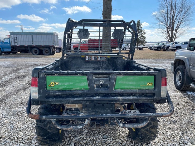 john-deere-gator-image-9