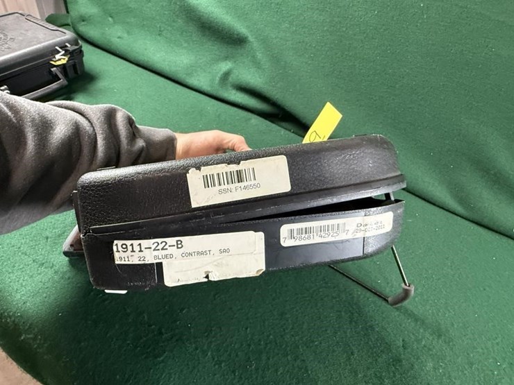 german-sig-sauer-mdl.1911-22-22lr-pistol-image-11