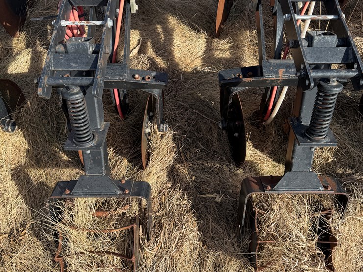 12r30"-case-ih/dmi-5310-nh3-image-9