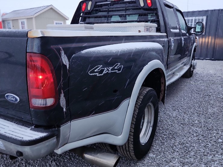 2006-ford-350-image-9