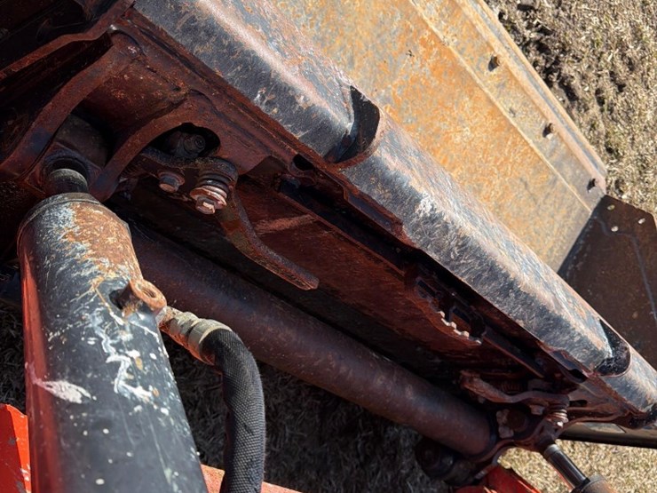 2020-kubota-svl65-2-image-9