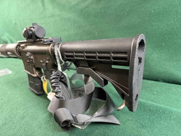 bushmaster-mdl.xm15-e2s-5.56-rifle-image-8