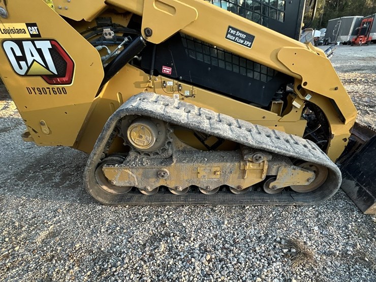 2022-caterpillar-299d3-image-12