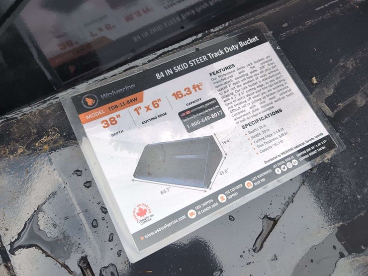 (1)-wolverine-84"-skid-steer-track-duty-bucket-tdb-11-84w-image-3