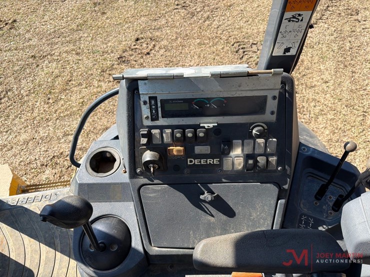 2020-deere-310l-ep-image-20