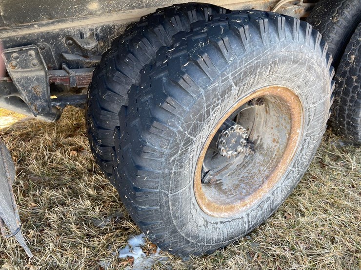 1979-gmc-7000-image-7