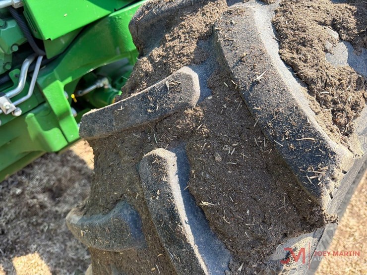 john-deere-6120e-image-13