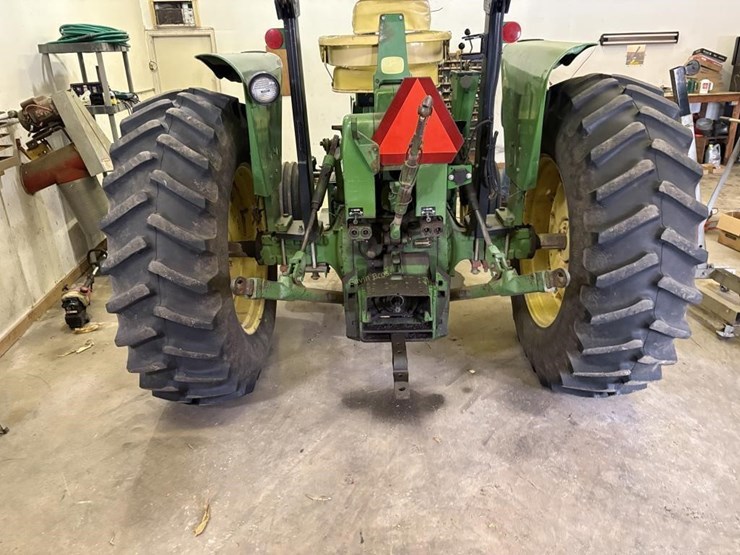 john-deere-4020-image-8