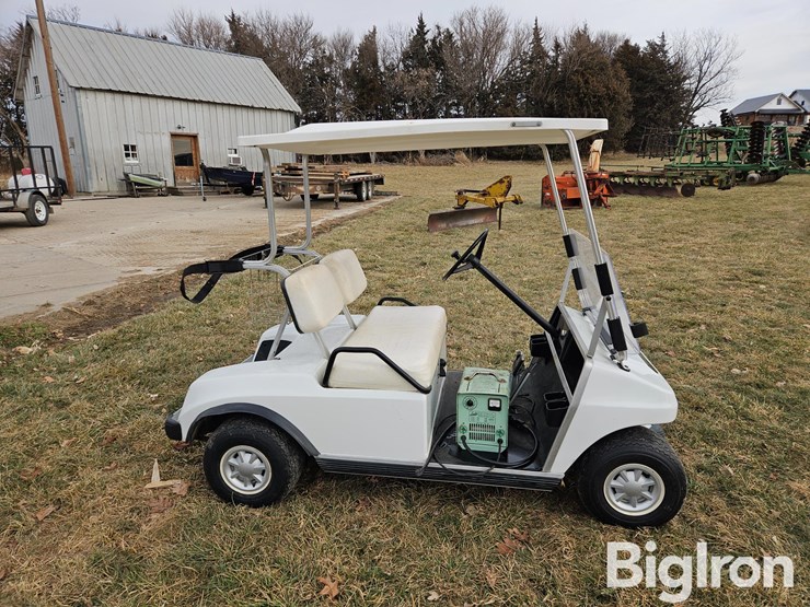 club-car-golf-cart-image-4