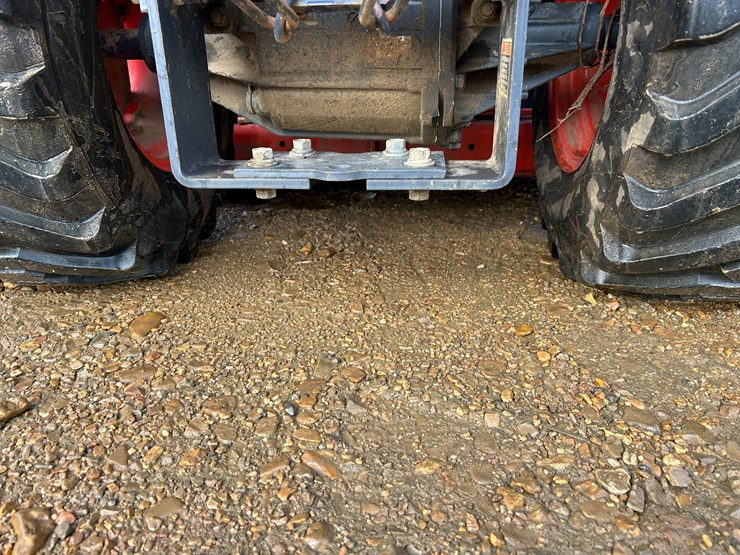 2013-kubota-bx2670-image-17