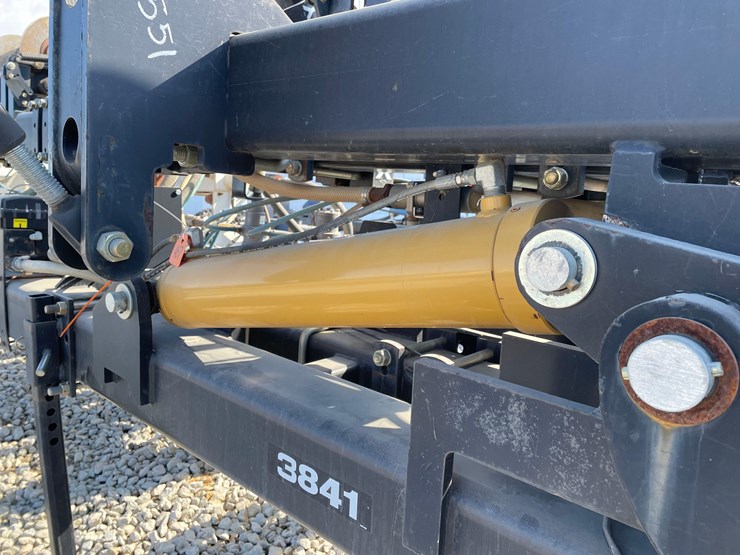 tag-#422,-45'-yetter-high-speed,-nh3-bar-image-6