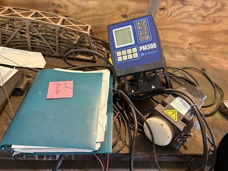 great-plains-yp425a-image-15