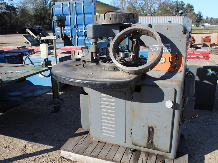 #3492-•-lap-master-24-image-1