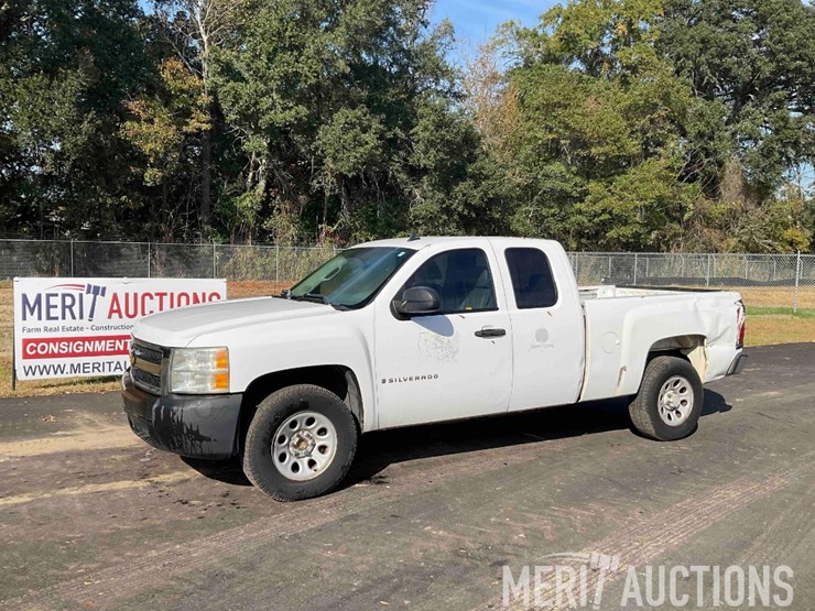 2007-chevrolet-silverado-1500-image-1