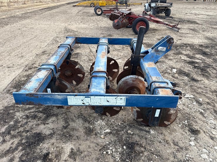 blu-jet-track-closer-image-4