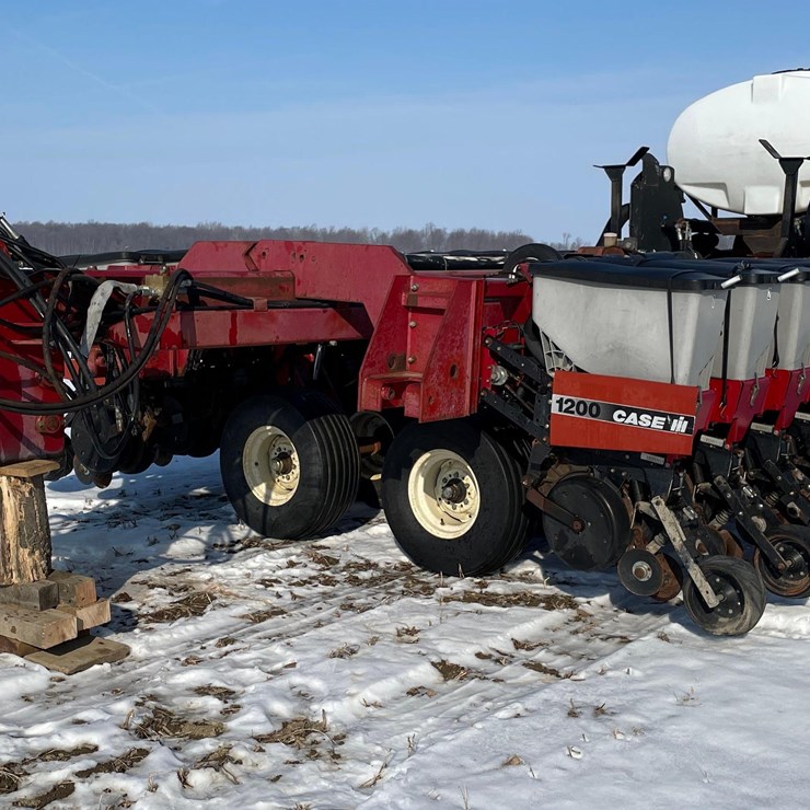 CASE IH 1200