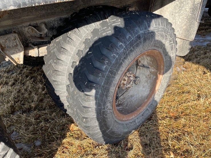 1979-gmc-7000-image-14