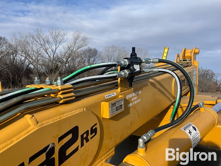 2017-landoll-icon-1632rs-pull-type-rear-steer-grader/blade-image-14