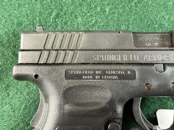 springfield-xd-40-sub-compact-40-s&w-pistol-image-4