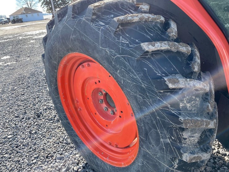 2003-kubota-m9000dtc-image-16