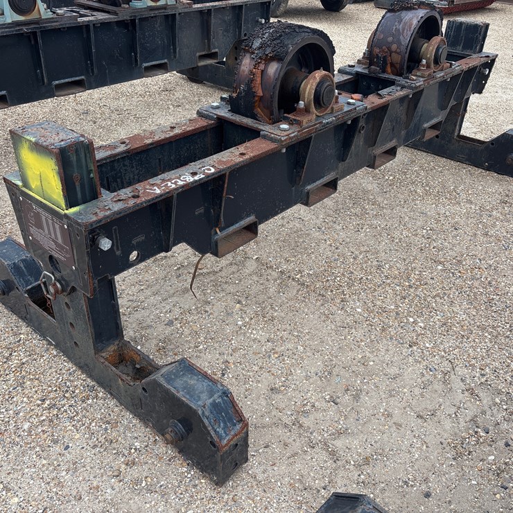 #3532 • PIPE ROLLER