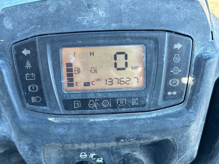 kubota-rtv-x900-image-5