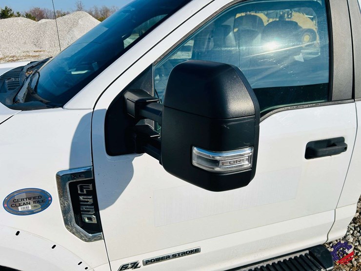 2018-ford-f550-image-15