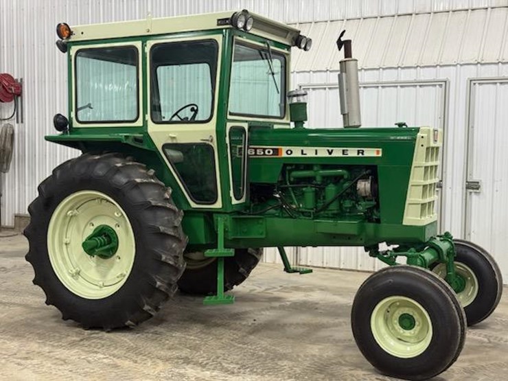 1966-oliver-1650-image-12