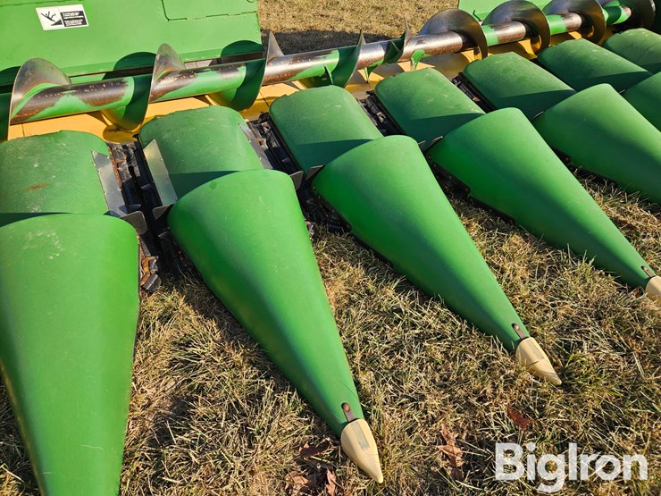 2008-john-deere-608c-image-14