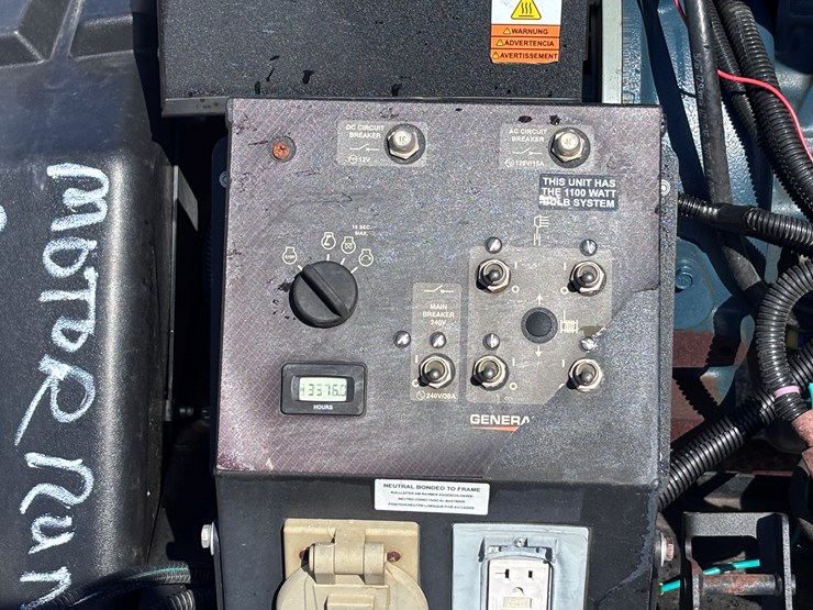 #2757-•-light-plant-image-5