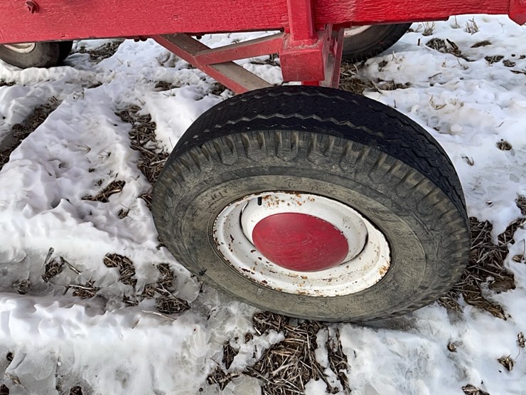 tag-#200,-killbros-100-bu-gravity-wagon-w/gear-image-5