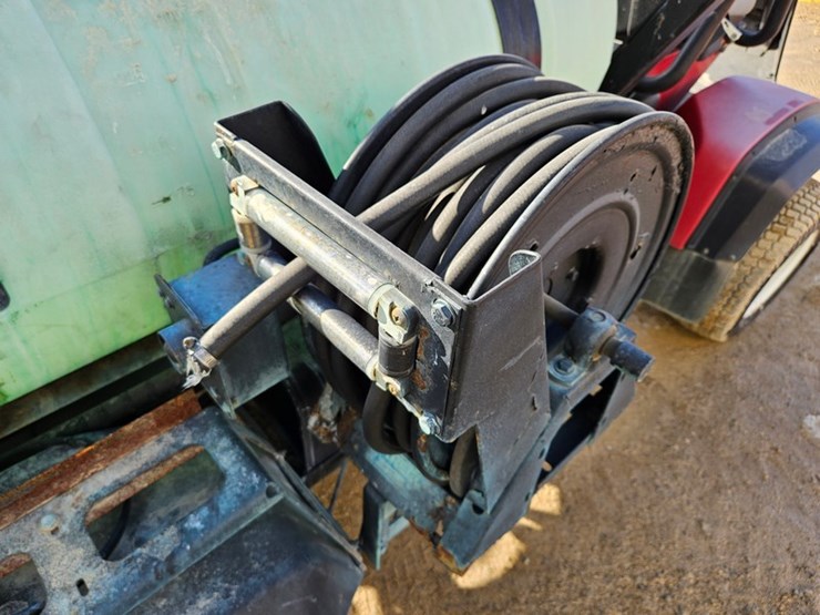 #145-•-toro-mp-5700d-sprayer-image-18